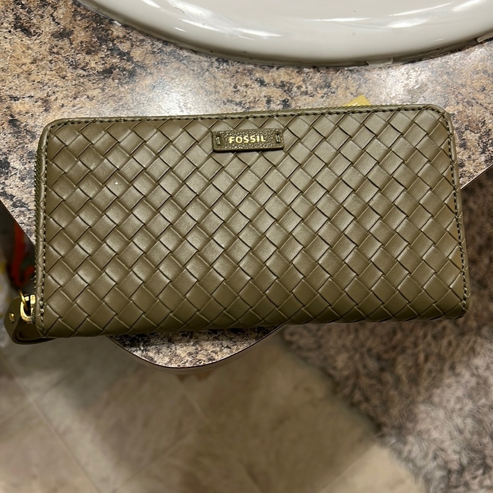 Fossil Olive Woven Zip-Around Wallet